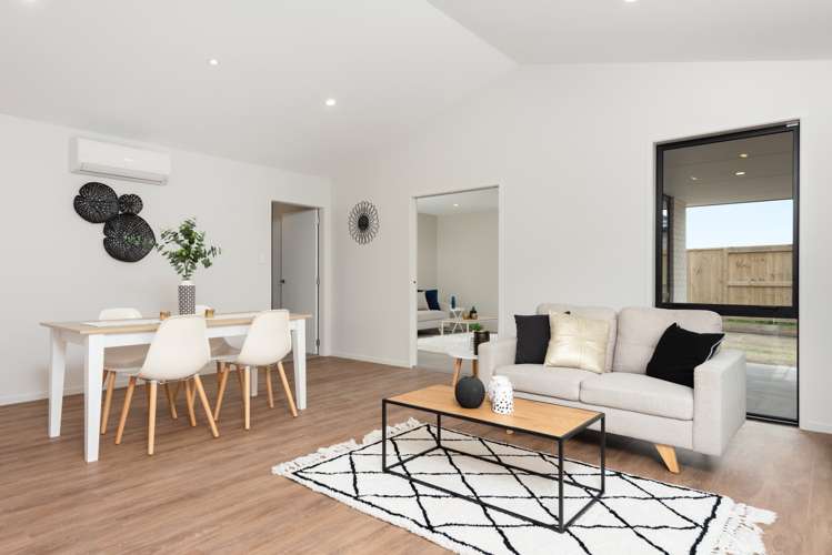 7 Kahuparere Crescent Pyes Pa_6