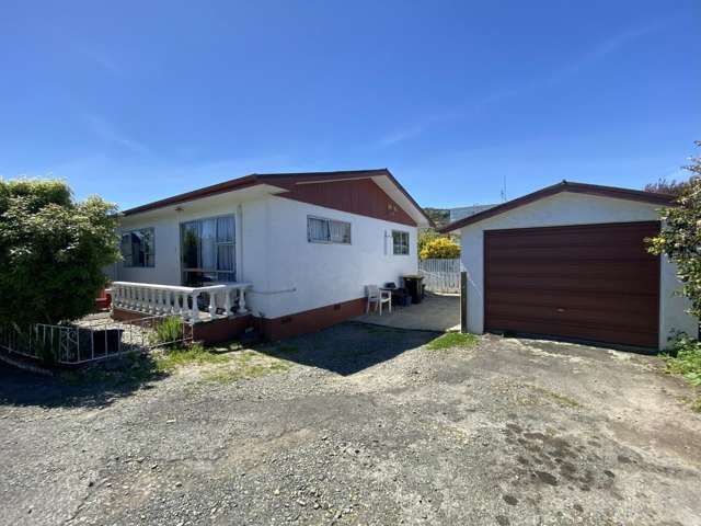 SUNNY FLAT IN TAHUNANUI