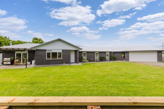 69 Williams Road Tokomaru_2
