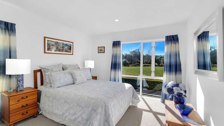 129 Turners Road Ouruhia_32