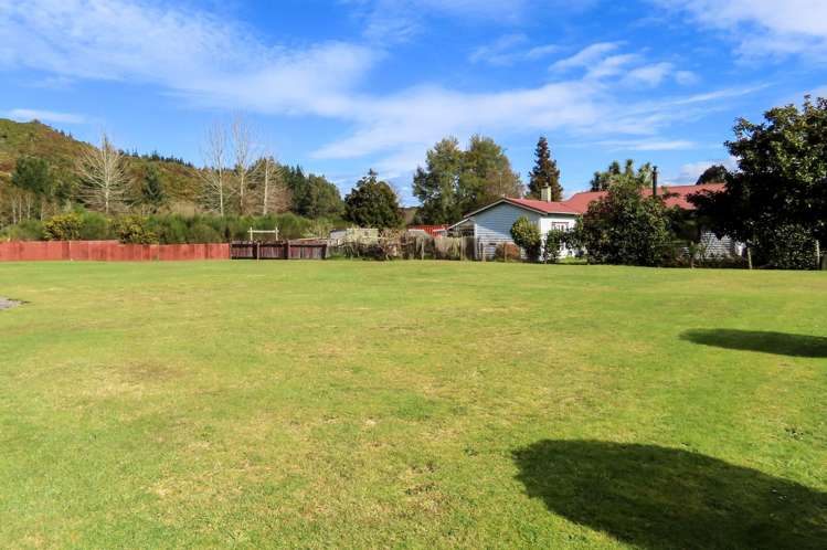 97 Broadway Reefton_14