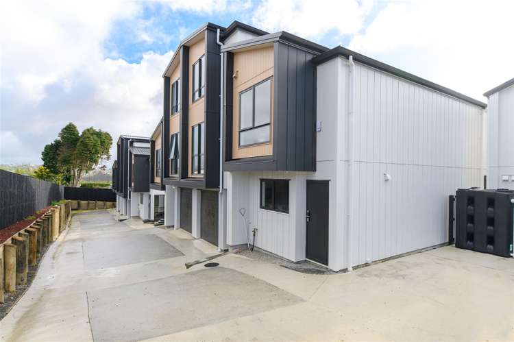 7/11 Scanlen Terrace Kelston_15