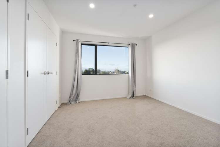2/46 Te Kanawa Crescent Henderson_9