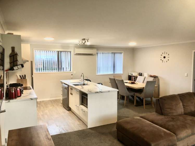 5 Checketts Place Kingswell_5