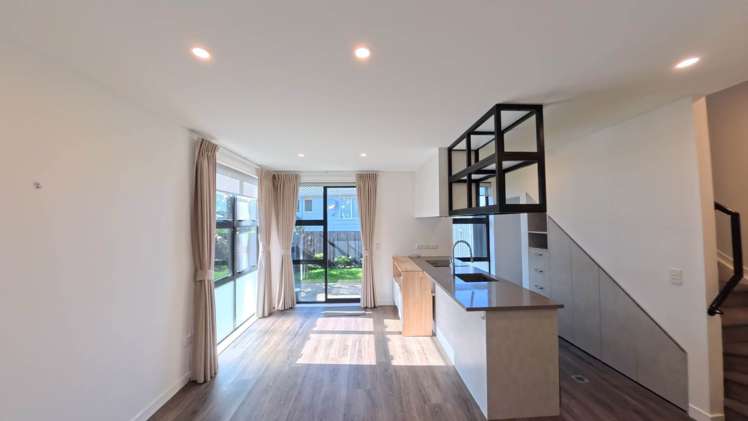1 Pataka Way Mt Roskill_1