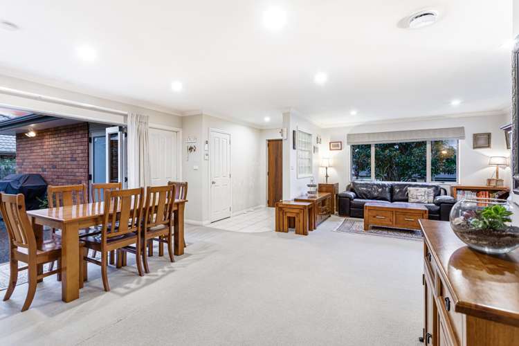 64 Ruze Vida Drive Massey_5