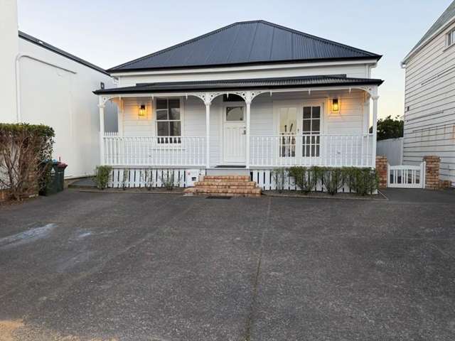 Profile Plus | Jervois Rd with Carparking
