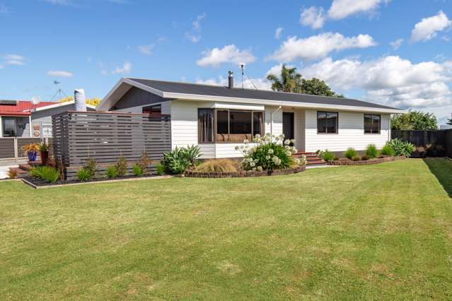 POLISHED, PRACTICAL & MOVE-IN READY