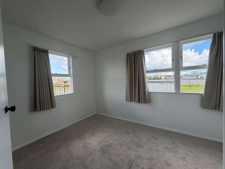 76 Cambridge Terrace Papatoetoe_9