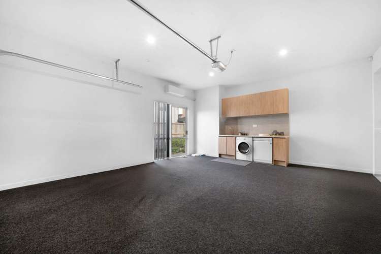 6 William Calvert Drive Swanson_14