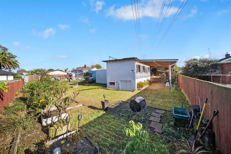 304 Massey Road Mangere East_12