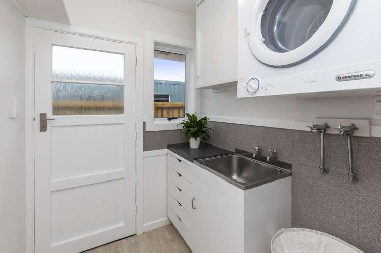 16 Pine Avenue South New Brighton_14