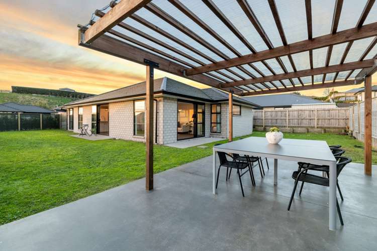 6 Antrim Glade Welcome Bay_5