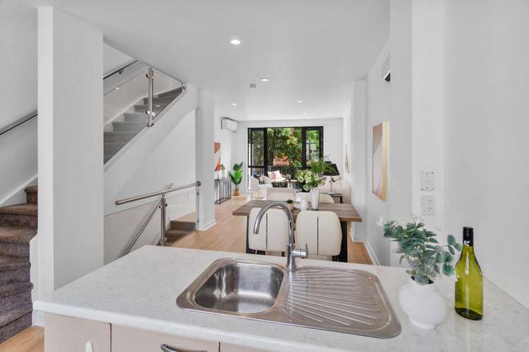 18/17 Lyon Avenue Mt Albert_7