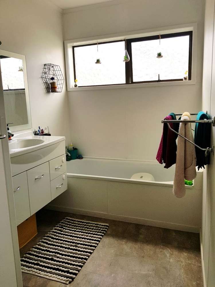 1/6 Hinekohu Street New Lynn_7