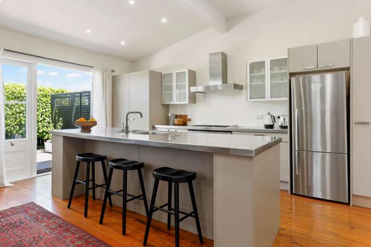 60a View Road Mount Eden_10