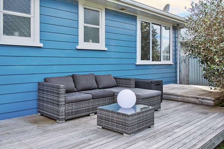 14 William Benton Street Featherston_15