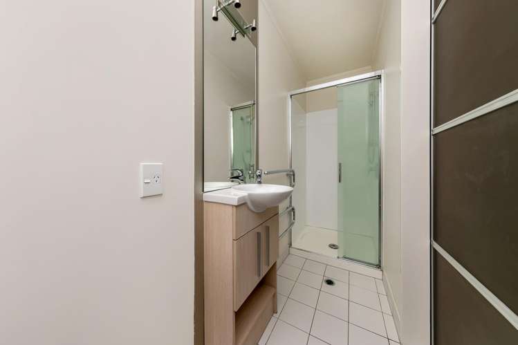 5p/16 Burton Street Grafton_12