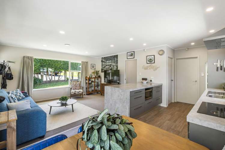 1/10 Philip Place Hillcrest_7