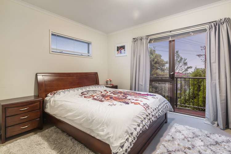 1/94 Glengarry Road Glen Eden_4