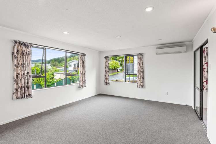 18 Forglen Place Tawa_9