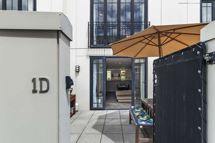 1d/8 Farnham Street Parnell_14