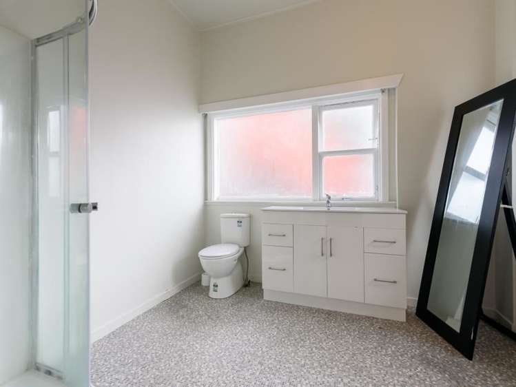 58 Onepu Road Kilbirnie_7