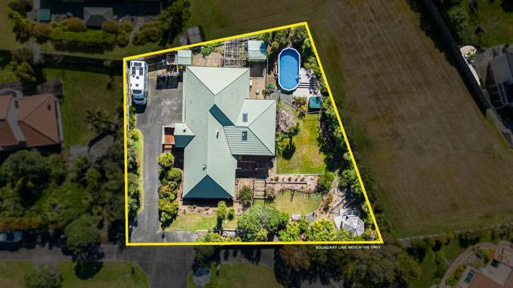 9 Careen Grove Gulf Harbour_18