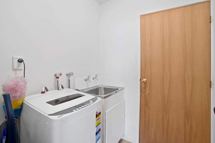 2/35 Avonhead Road Avonhead_12