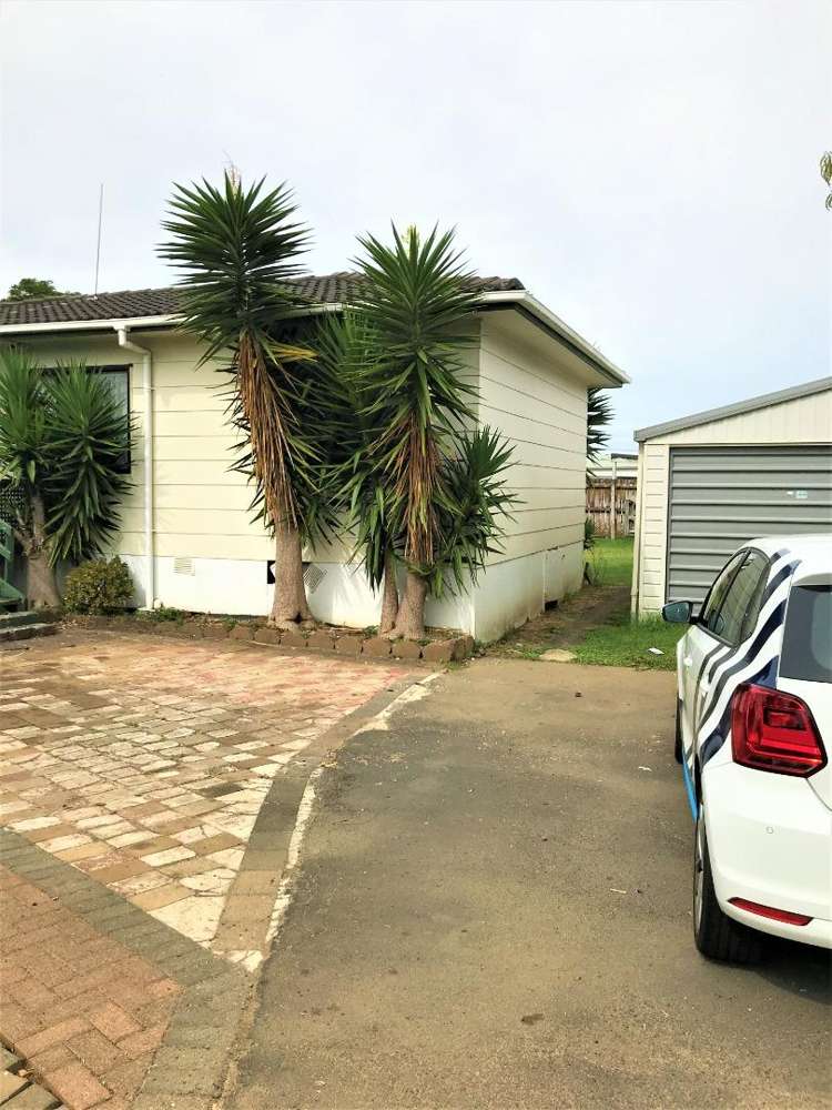 4 Dungarvon Place Clendon Park_11