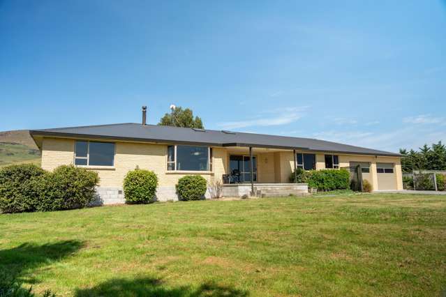 727 Waimea Valley Road Mandeville_1