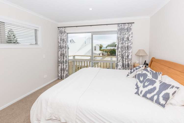 1037 Papamoa Beach Road Papamoa_24