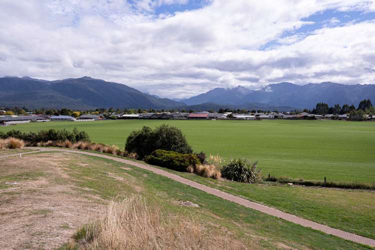 Stage 1 Luxmore Developments, Sandy Brown Road Te Anau_6