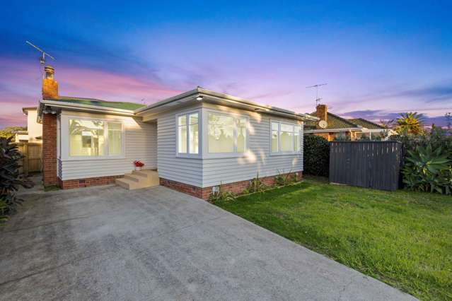 33 Graeme Avenue Mangere East_2