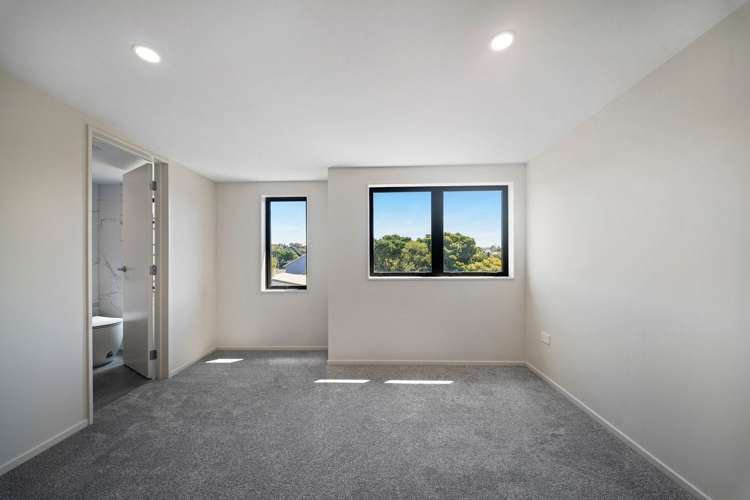 8/2 Nikau Street New Lynn_9