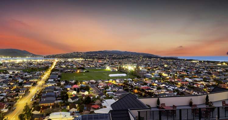 77 Easther Crescent Kew_9