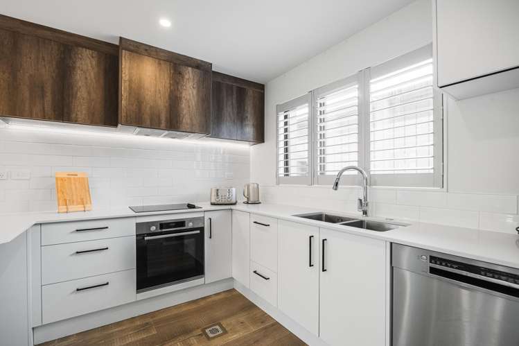 10/3 Walsh Road Milldale_3