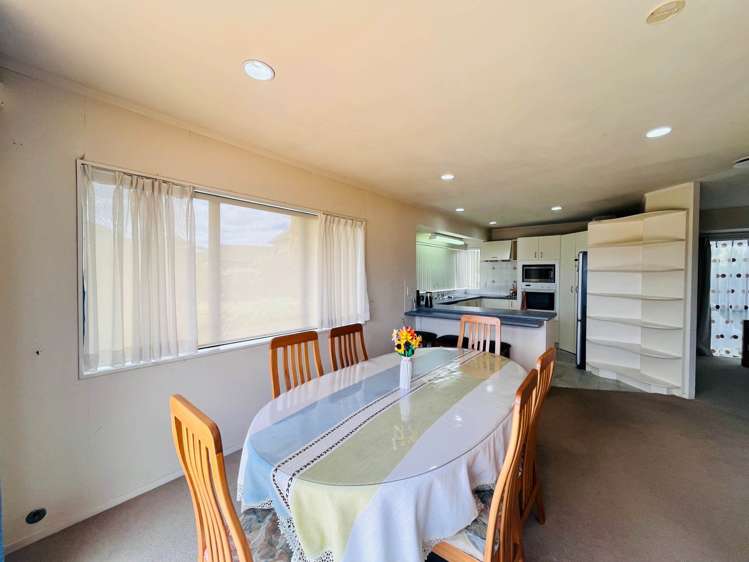 27 Ambleside Drive Northpark_7