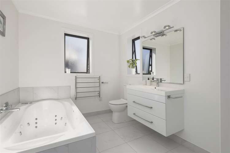 1/2 Shakespeare Avenue Enderley_17