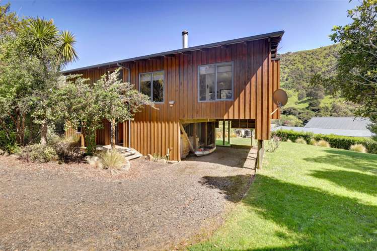 66 Lukes Road Little Akaloa_18