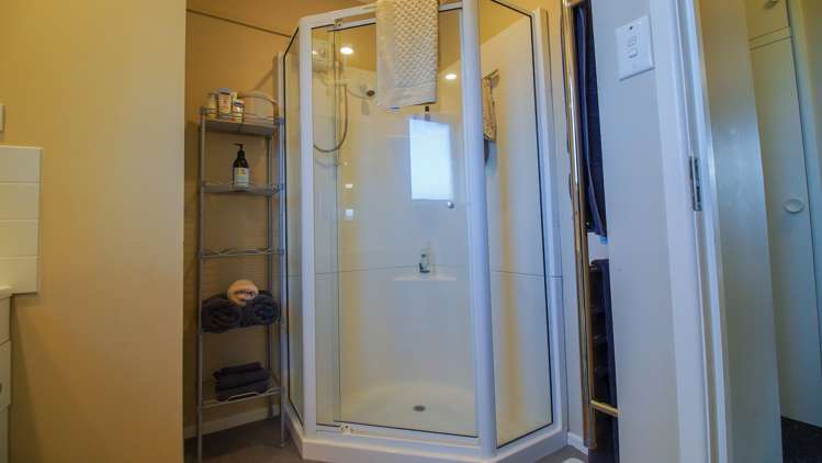 11a Mackenzie Street National Park_13