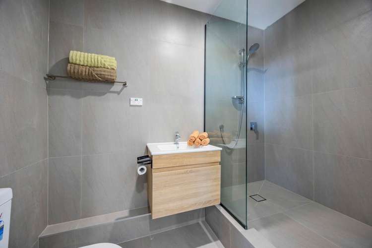 3 Dalmeny Close Murrays Bay_21