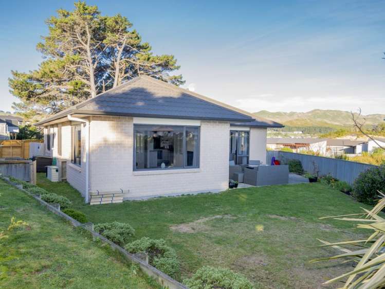 24 Tasman Close Aotea_6