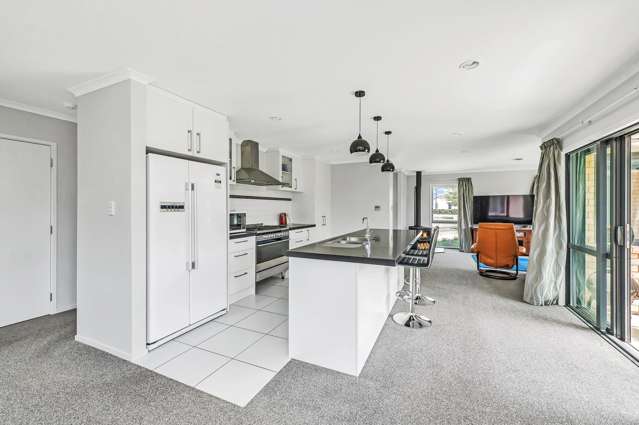 8 Highworth Crescent Rolleston_4