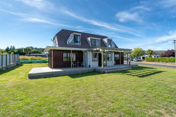 108 Eddystone Street Kaitangata_2