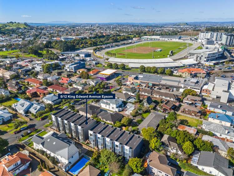 5/12 King Edward Avenue_3