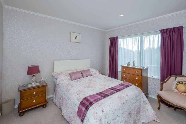 7 Cranbrook Grove Waikanae_11