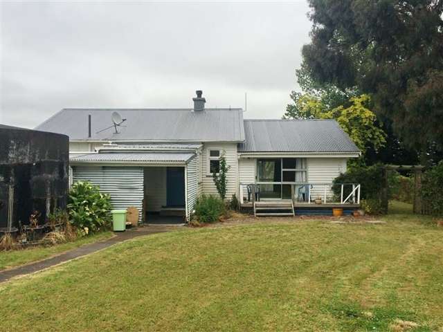 484 Halcombe Road Feilding_3