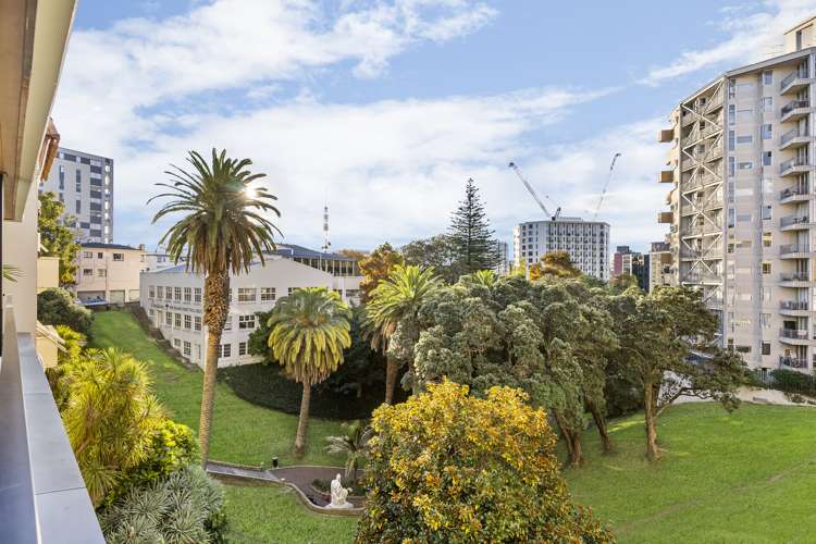 202/26 Poynton Terrace Auckland Central_19