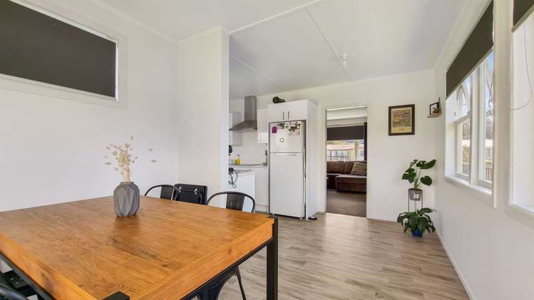 44 Martin Street Utuhina_3